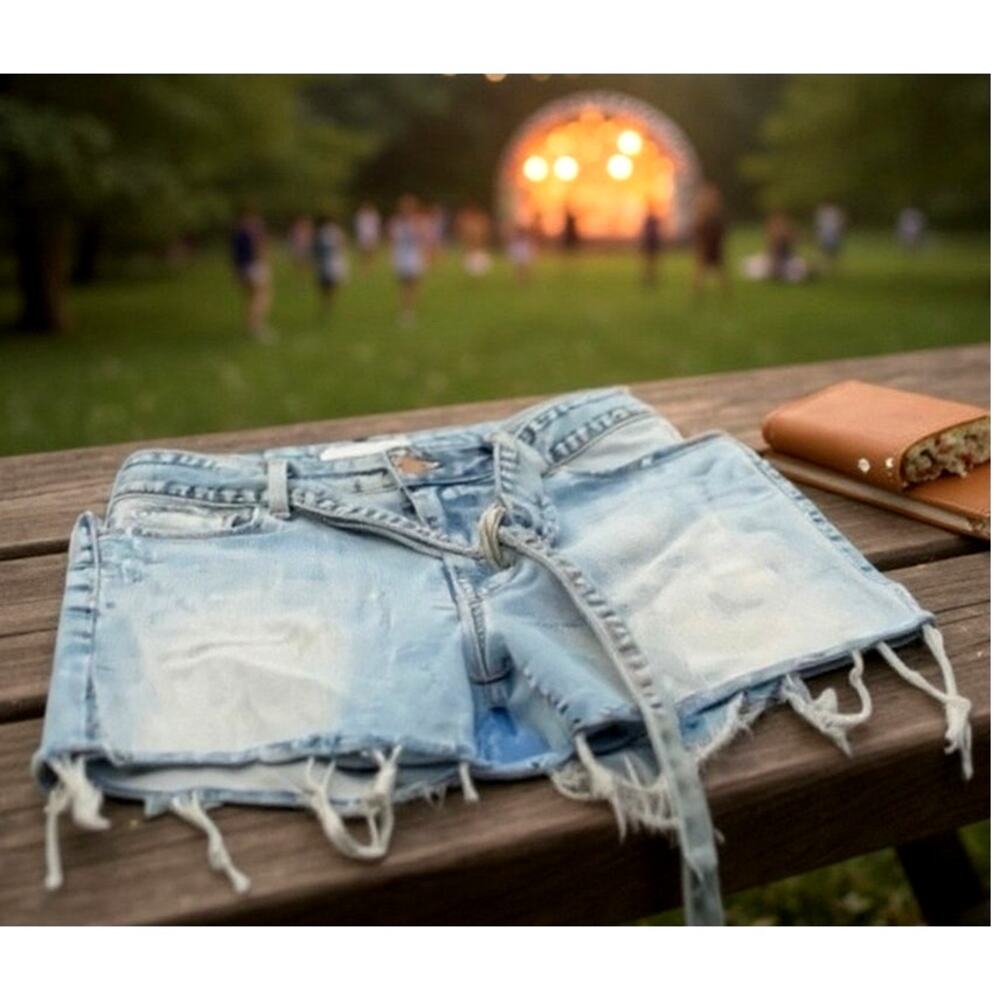 Women's Fidelity Malibu Shorts Belted Raw Hem Color Daytona Size 26 NWT